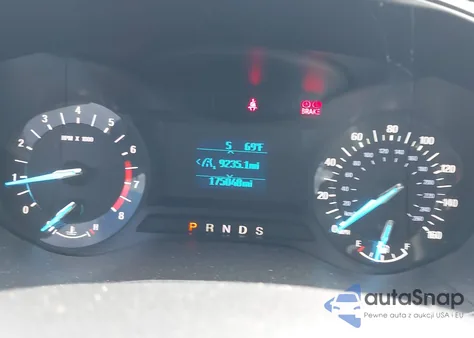 2013 Ford Fusion S z USA, uszkodzony, nr VIN 3FA6P0G72DR338553